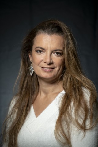 Portrait de Katia DJAFAR